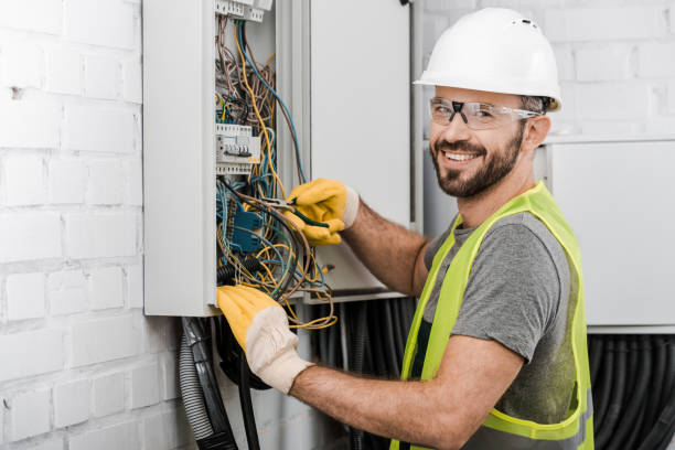 Best Local Electrician Companies  in Farmington, MO